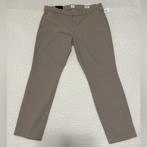 NWT GAP Women’s Signature Skinny Ankle Pant